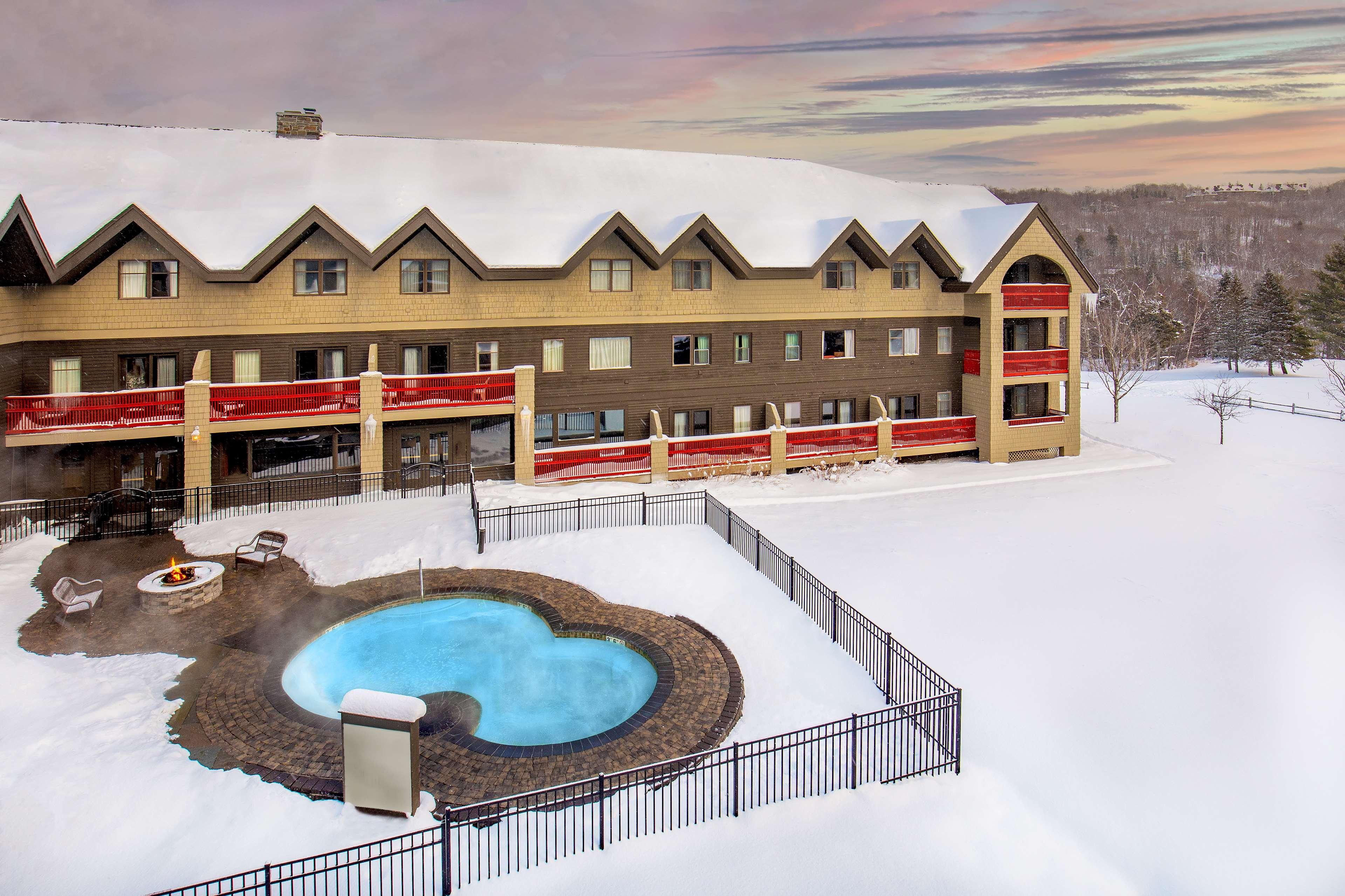 Killington Mountain Lodge, Tapestry Collection By Hilton Exterior foto